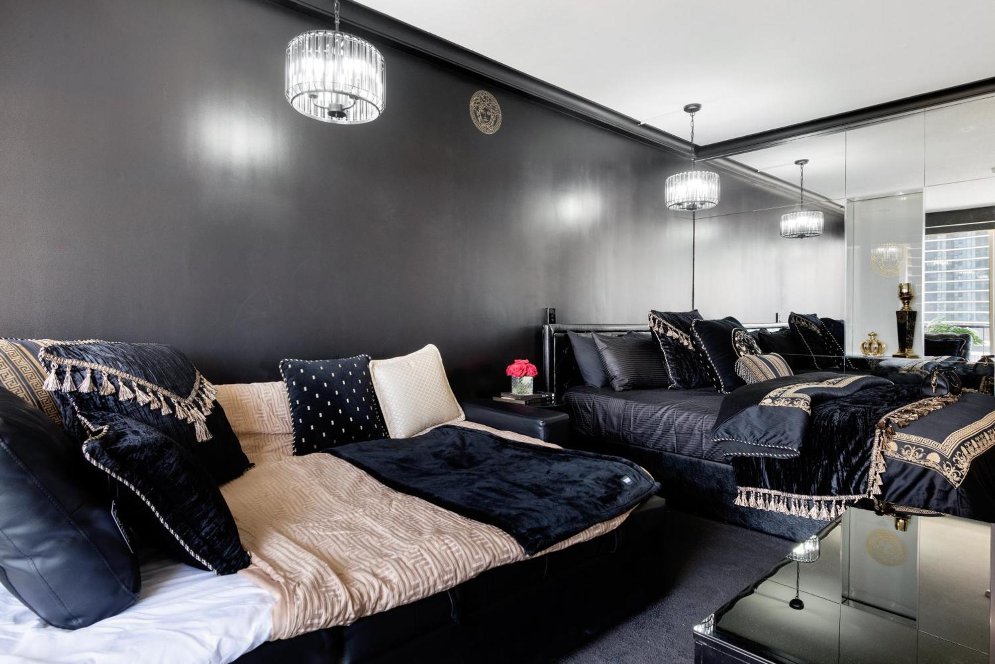 Versace Themed In Prime Location Hotel